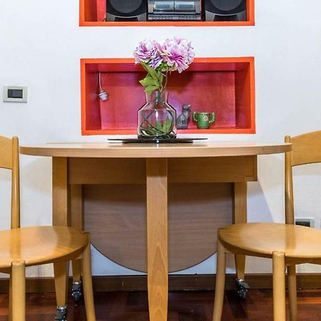 Altido Colorful Studio For 2 Close To Sforzesco Castle Milano Eksteriør billede