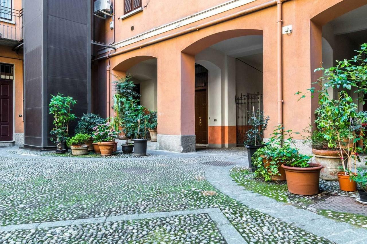 Altido Colorful Studio For 2 Close To Sforzesco Castle Milano Eksteriør billede